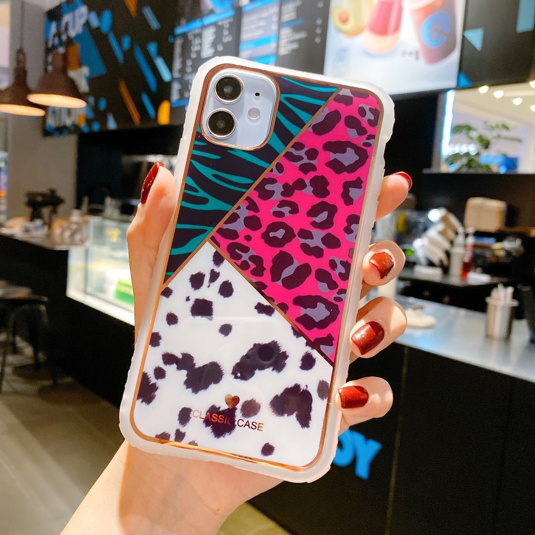 Electroplating Love Leopard Print Phone Case - Image 5