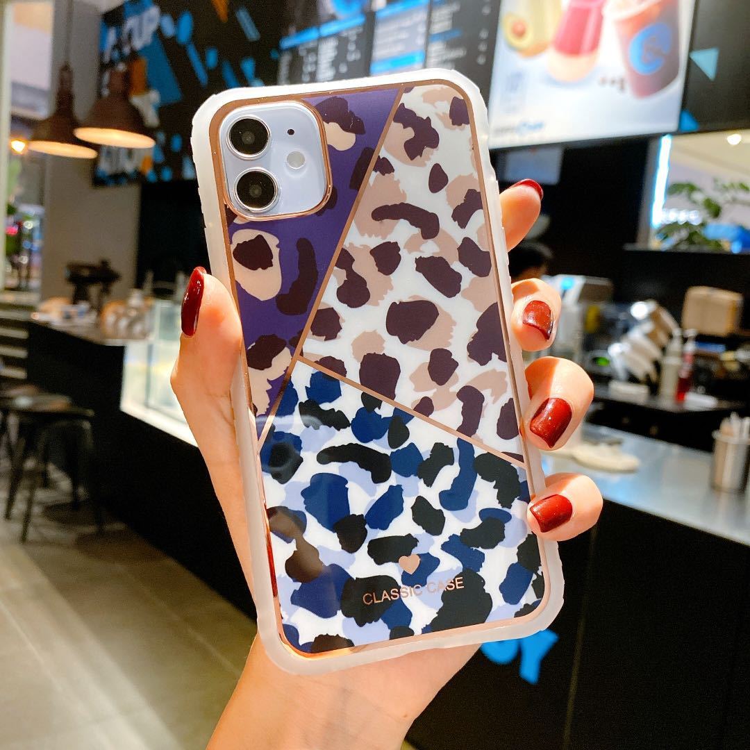 Electroplating Love Leopard Print Phone Case - Image 7