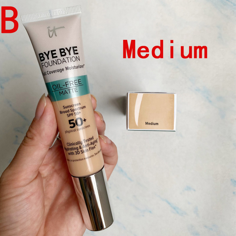 Matte Oil-Free Liquid Foundation - Image 2