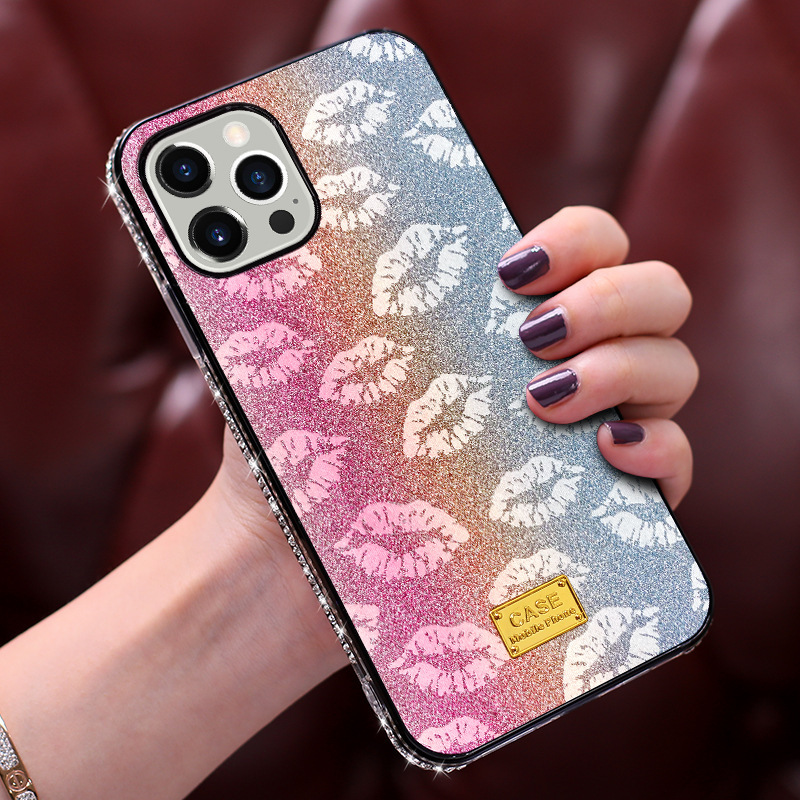 Diamond-Studded Mobile Phone Case