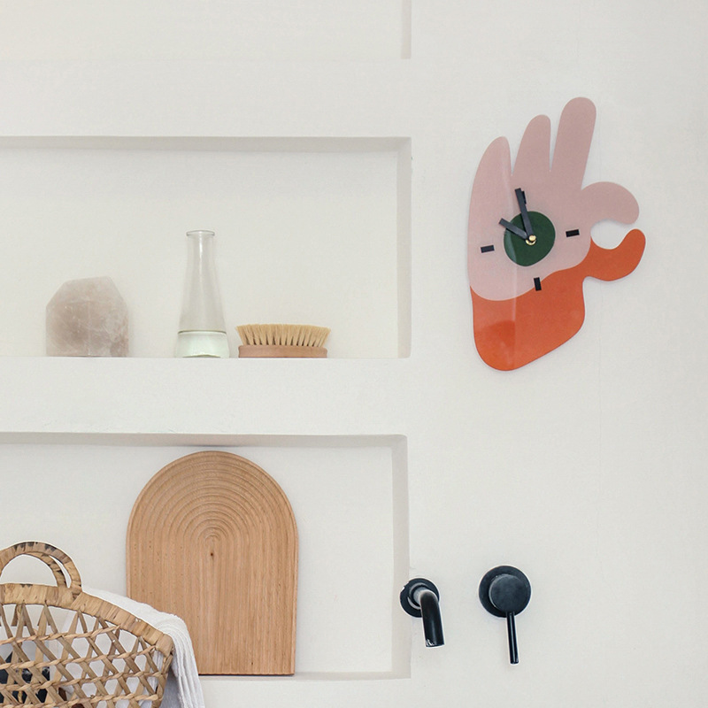 Simple And Creative Floral Nordic Clock