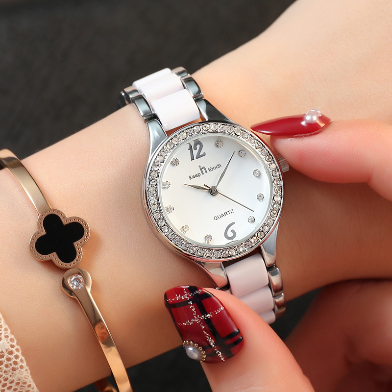 Women Luxury Quartz Wrist Watch - Image 5
