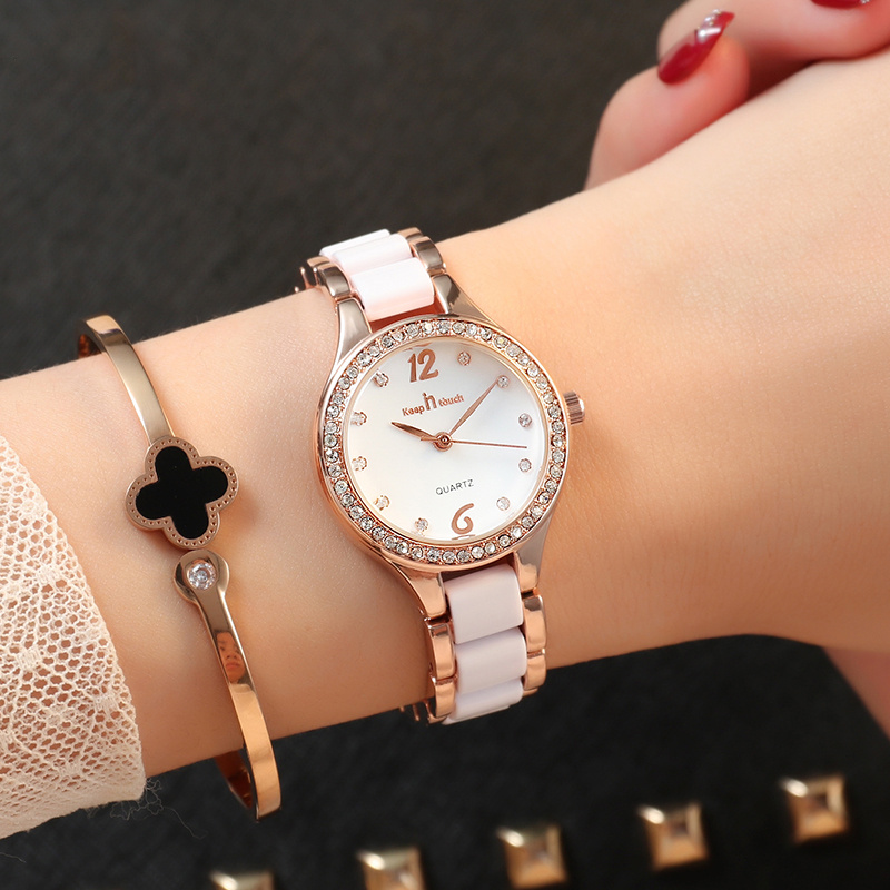 Women Luxury Quartz Wrist Watch - Image 2
