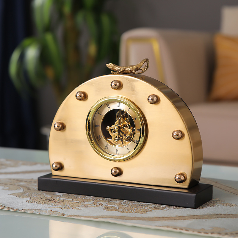 Old Desktop Retro Clocks