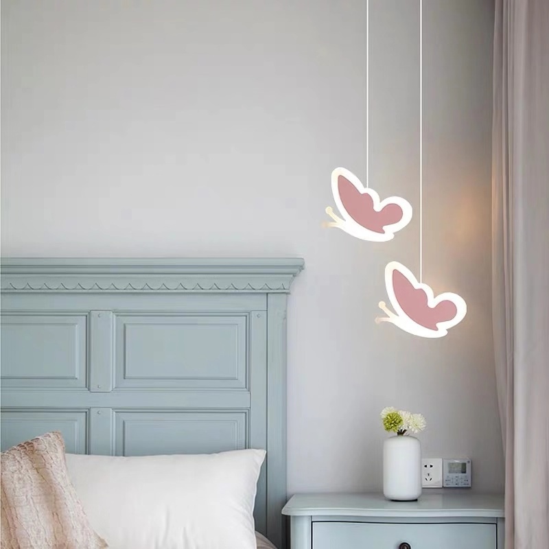 Heart-Shaped Butterfly Flower Lamp