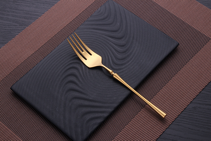 Set Of Four Stainless Steel Steak Cutlery - Image 10