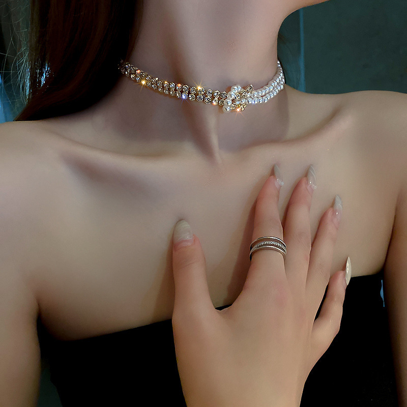 Pearl Crystal Choker Necklace - Image 2