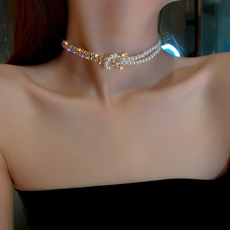 Pearl Crystal Choker Necklace - Image 4