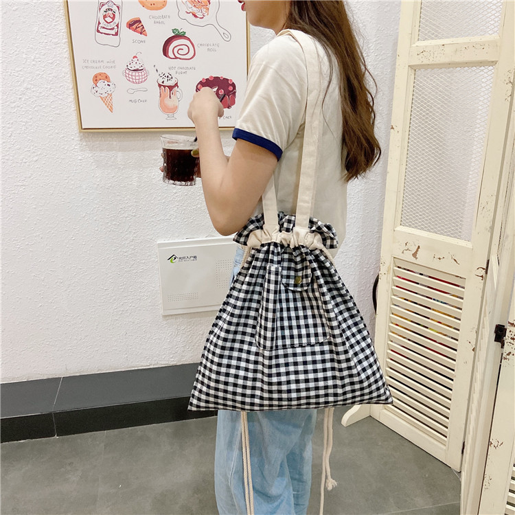 Classic Style Handbags - Image 3
