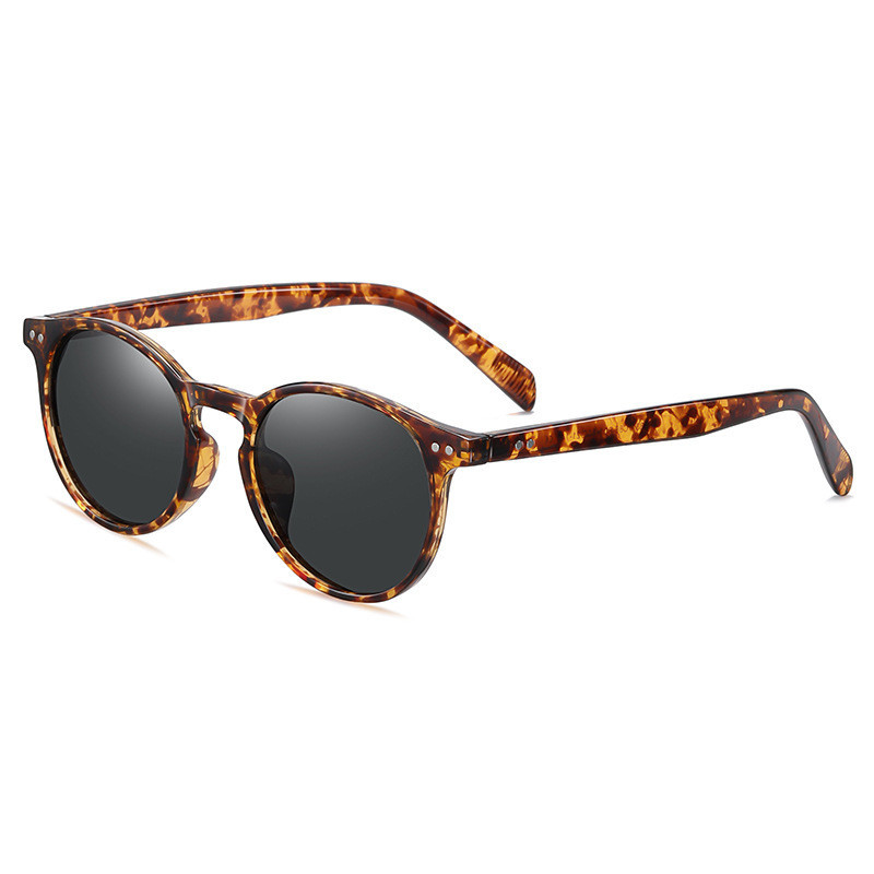 Round Frame Sunglasses - Image 5