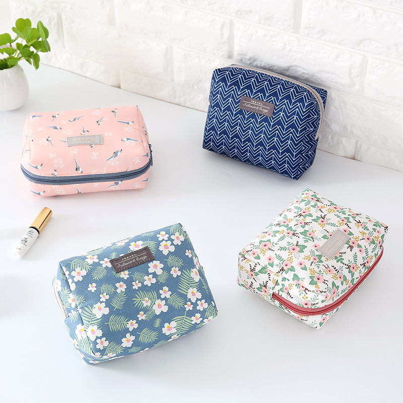 Portable Travel Cosmetic Storage Bag - Image 7