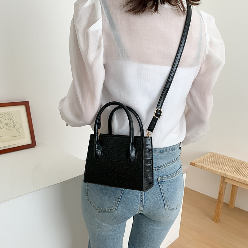 One Shoulder Retro Handbag - Image 2