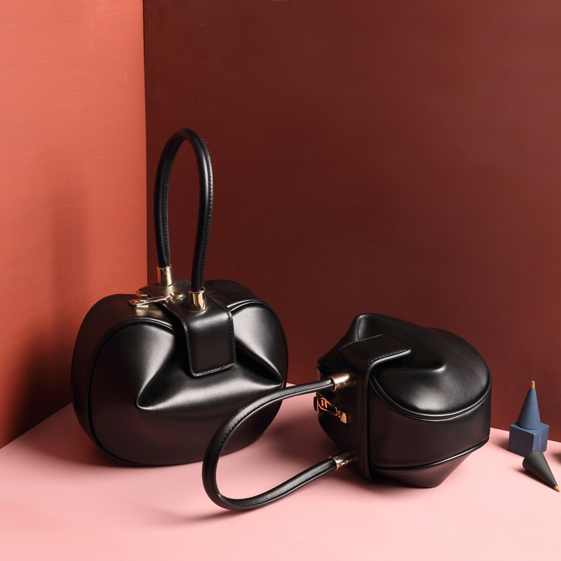 Fashion Leather Dumplings Handbag - Image 8