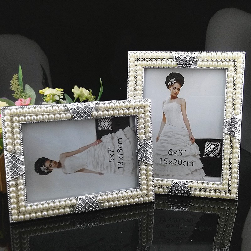 Creative Pearl Photo Frame