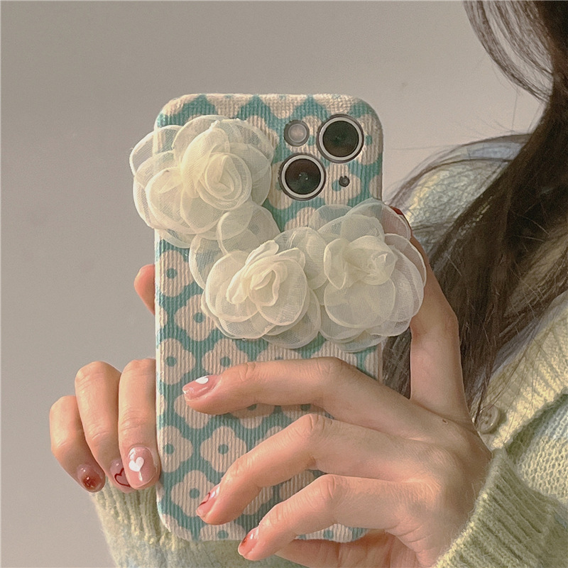 Little Daisy With Ribbon Phone Case
