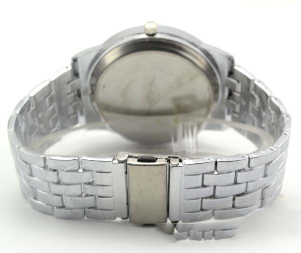 Stainless Steel Luminous Calendar Display Quartz Watch - Image 7