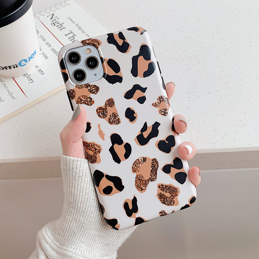 Leopard Gradient Phone Case - Image 2