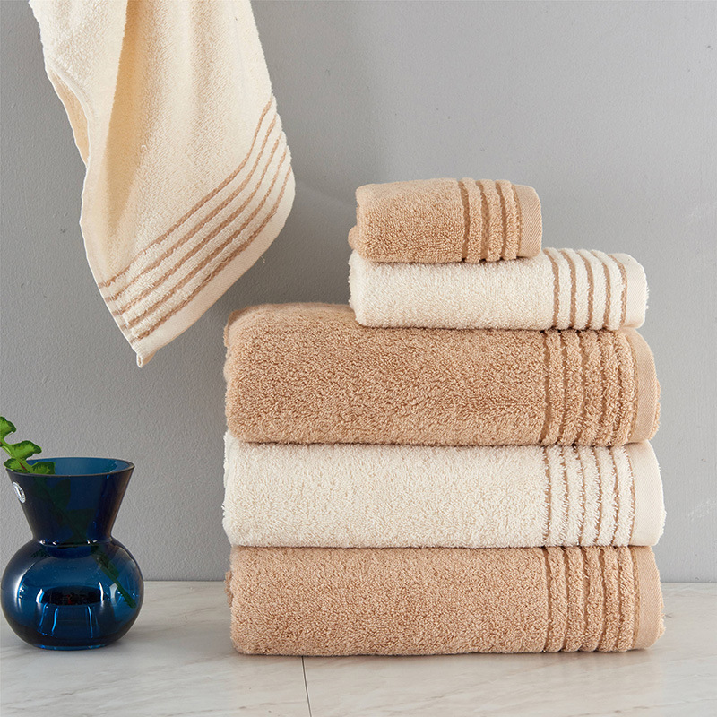Light Beige Color Bath Towel Set