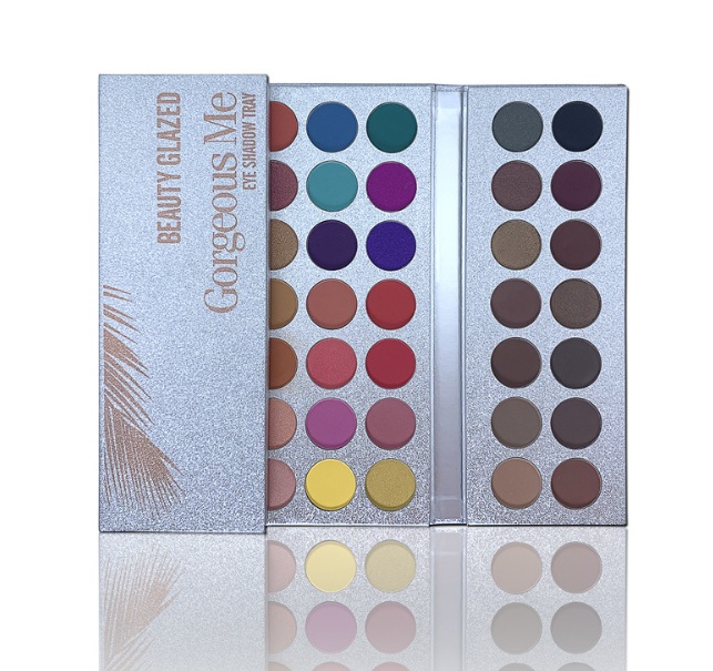 High-Gloss Matte Eyeshadow - Image 5