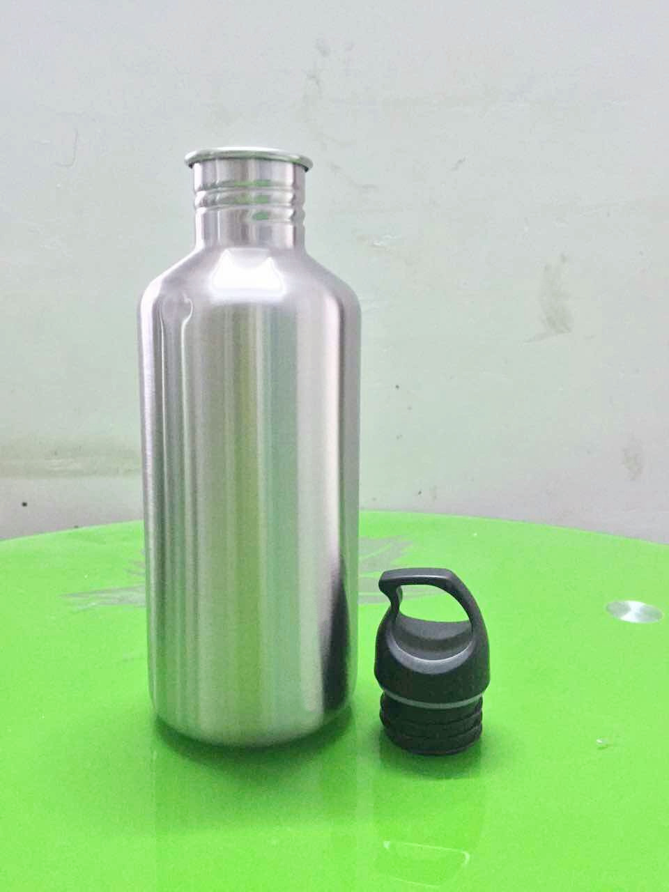 Stainless Steel Insulated Water Bottle - Image 3