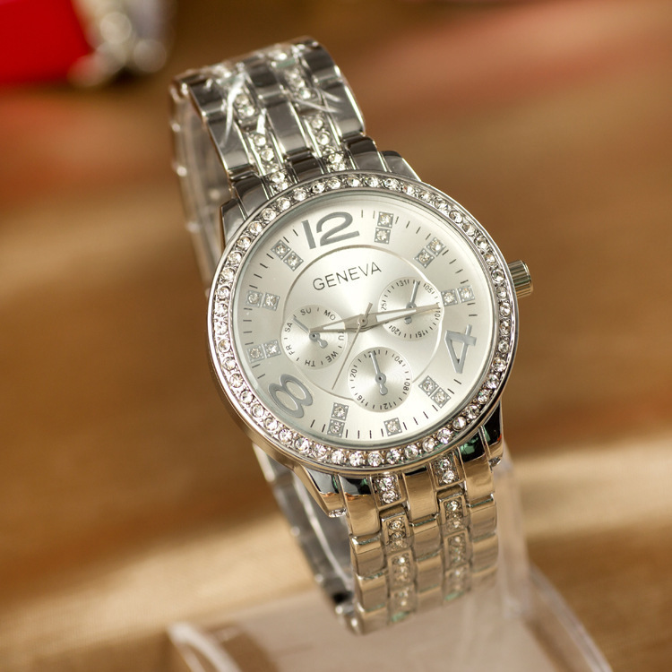 Geneva Fashion Alloy Diamond Watch - Image 4