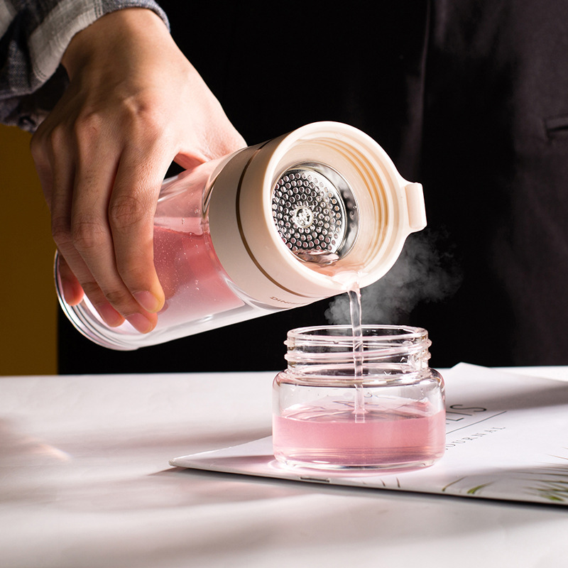 Leakproof Glass Water Bottle with Tea Infuser Filter - Image 4