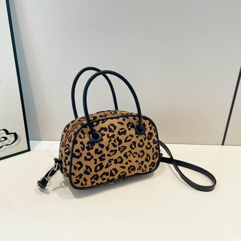 Vintage Leopard Print Bowling Handbag - Image 3