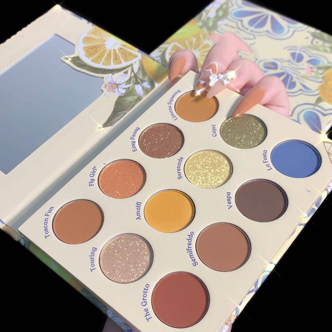 Twelve Color Eyeshadow Tray