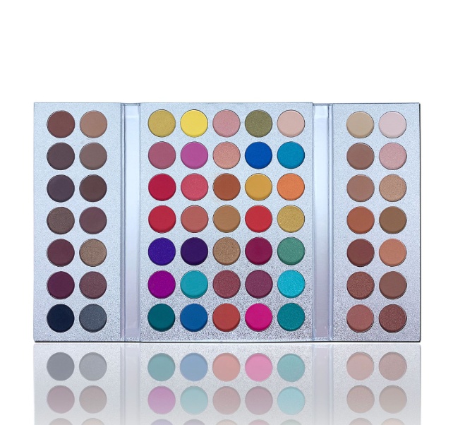 High-Gloss Matte Eyeshadow - Image 2