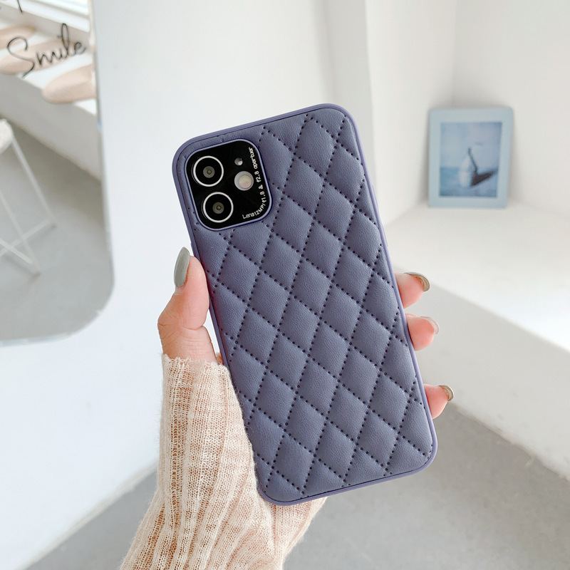 Solid Color Diamond Plaid Lambskin Phone Case - Image 5