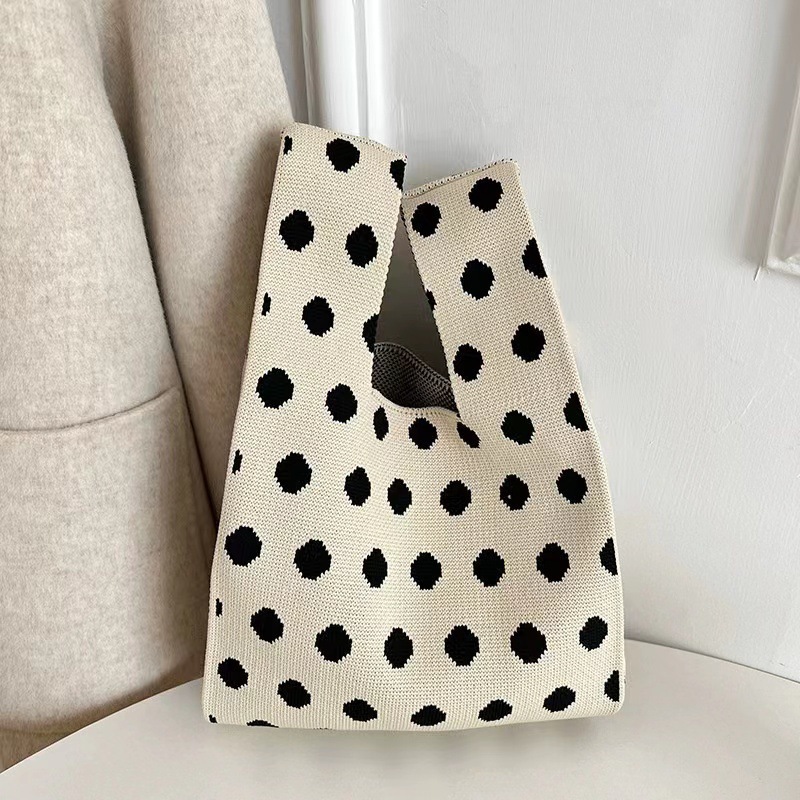 Wool Knitted Bucket Tote Bag - Image 3