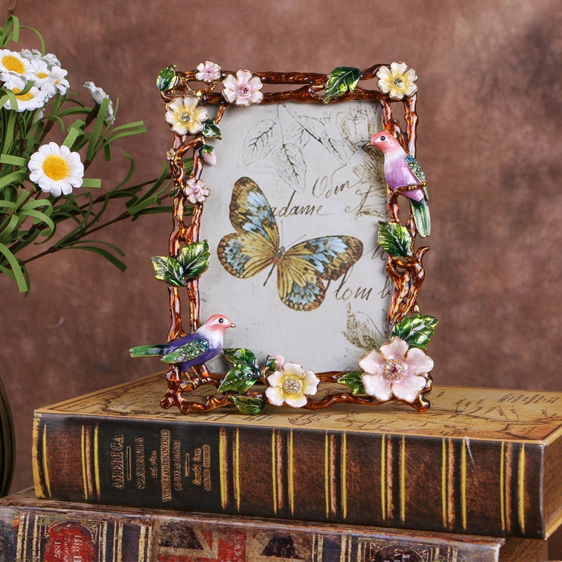 Creative Enamel Colored Metal Photo Frame With Flower & Bird - Image 6