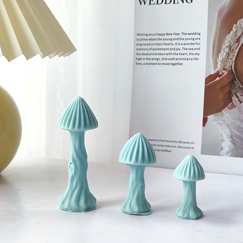 DIY Aromatherapy Mushroom Candle Silicone Mold - Image 3