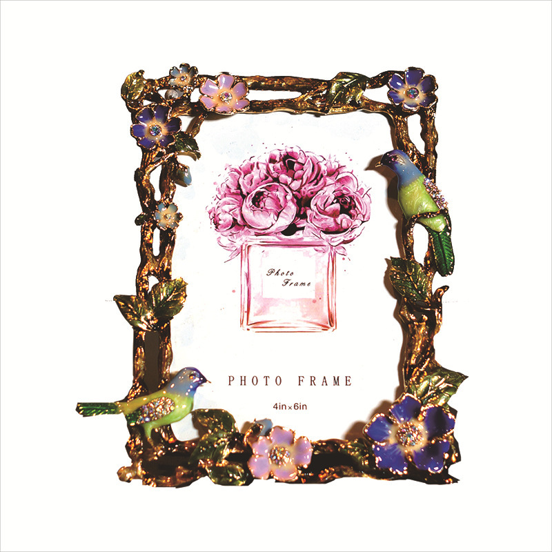 Creative Enamel Colored Metal Photo Frame With Flower & Bird - Image 3