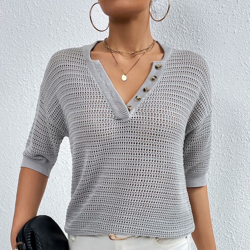 V-neck Hollow Knitwear - Image 7