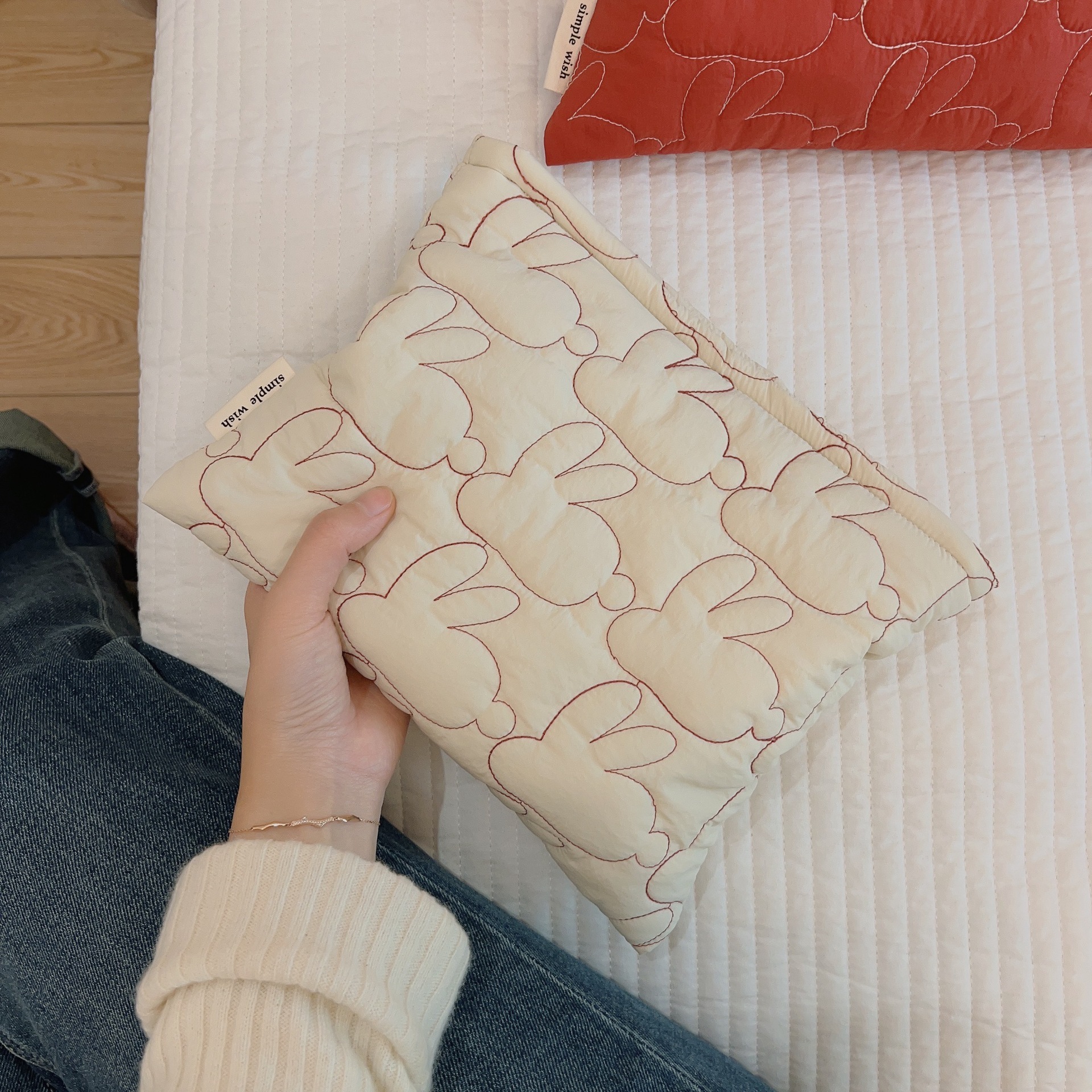 Extra Thick Cosmetic Storage Bag - Image 3
