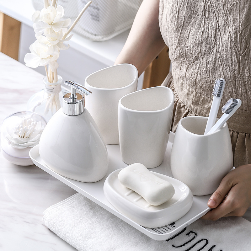 Porcelain Bathroom Five-Piece