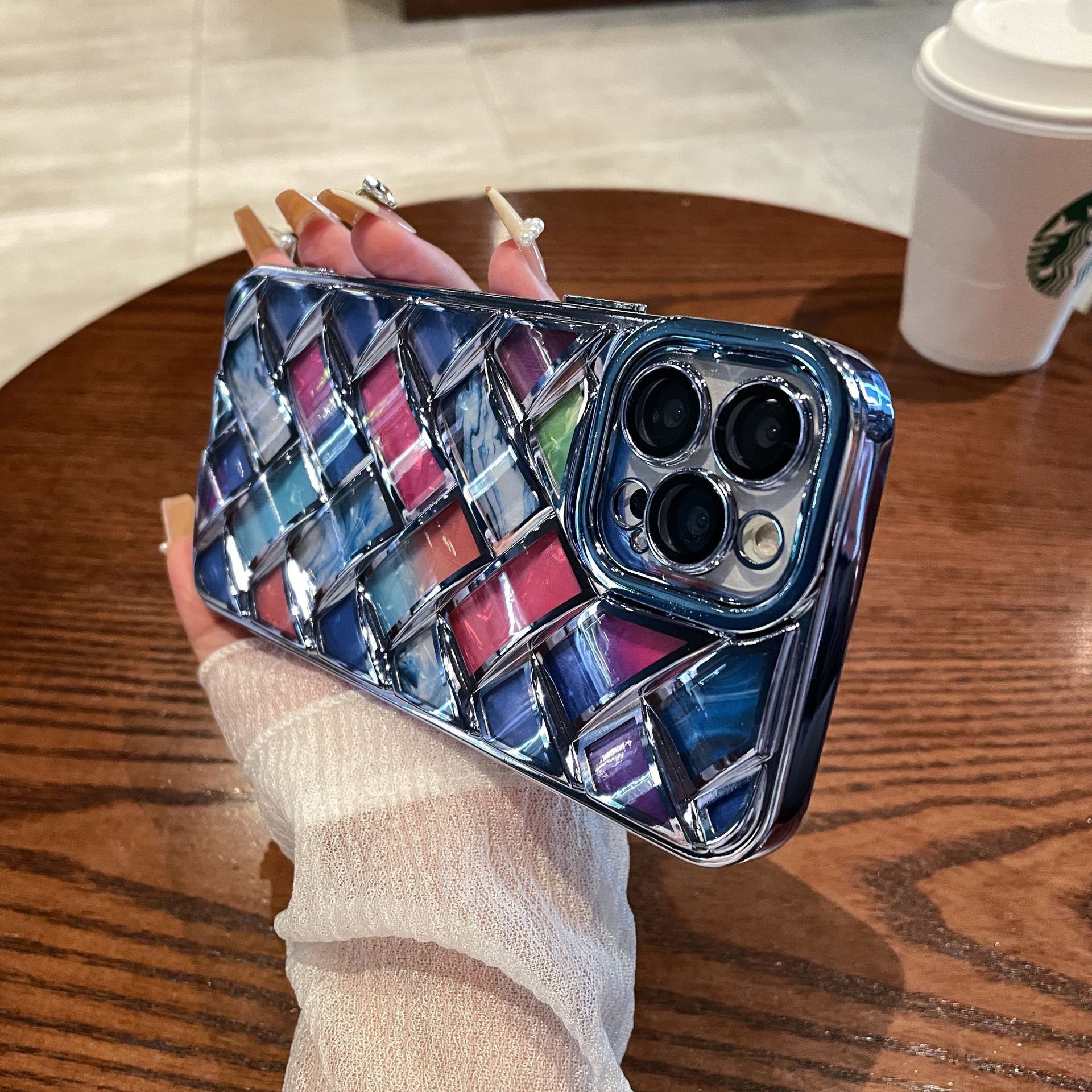 Electroplated Woven Phone Case - Image 7