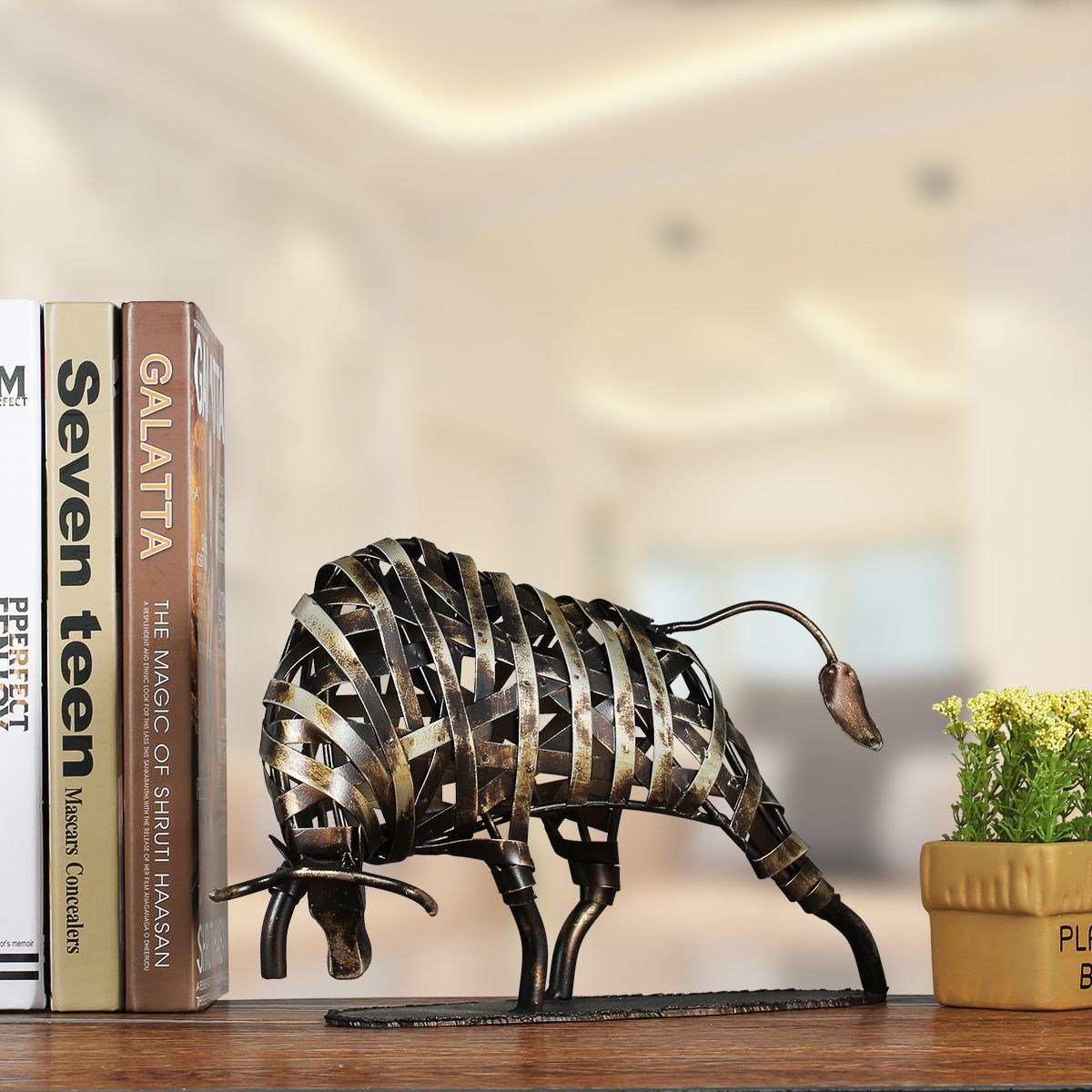 Metal Bull Office Desktop Ornaments