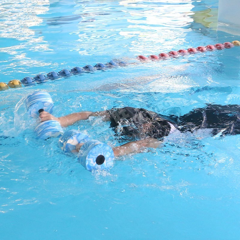 Blue And White Camouflage Floating Dumbbell - Image 2