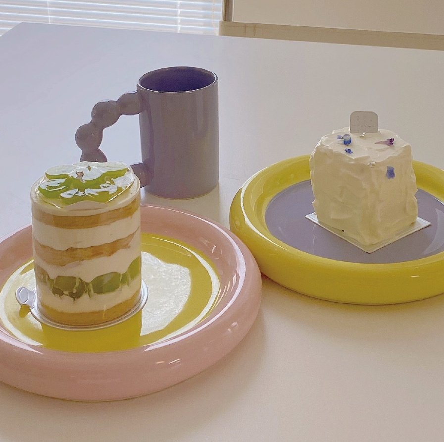 Ceramic Bubble Handle Mug With Lid - Image 3