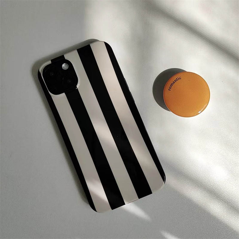 Simple Striped Bracket Phone Case - Image 5