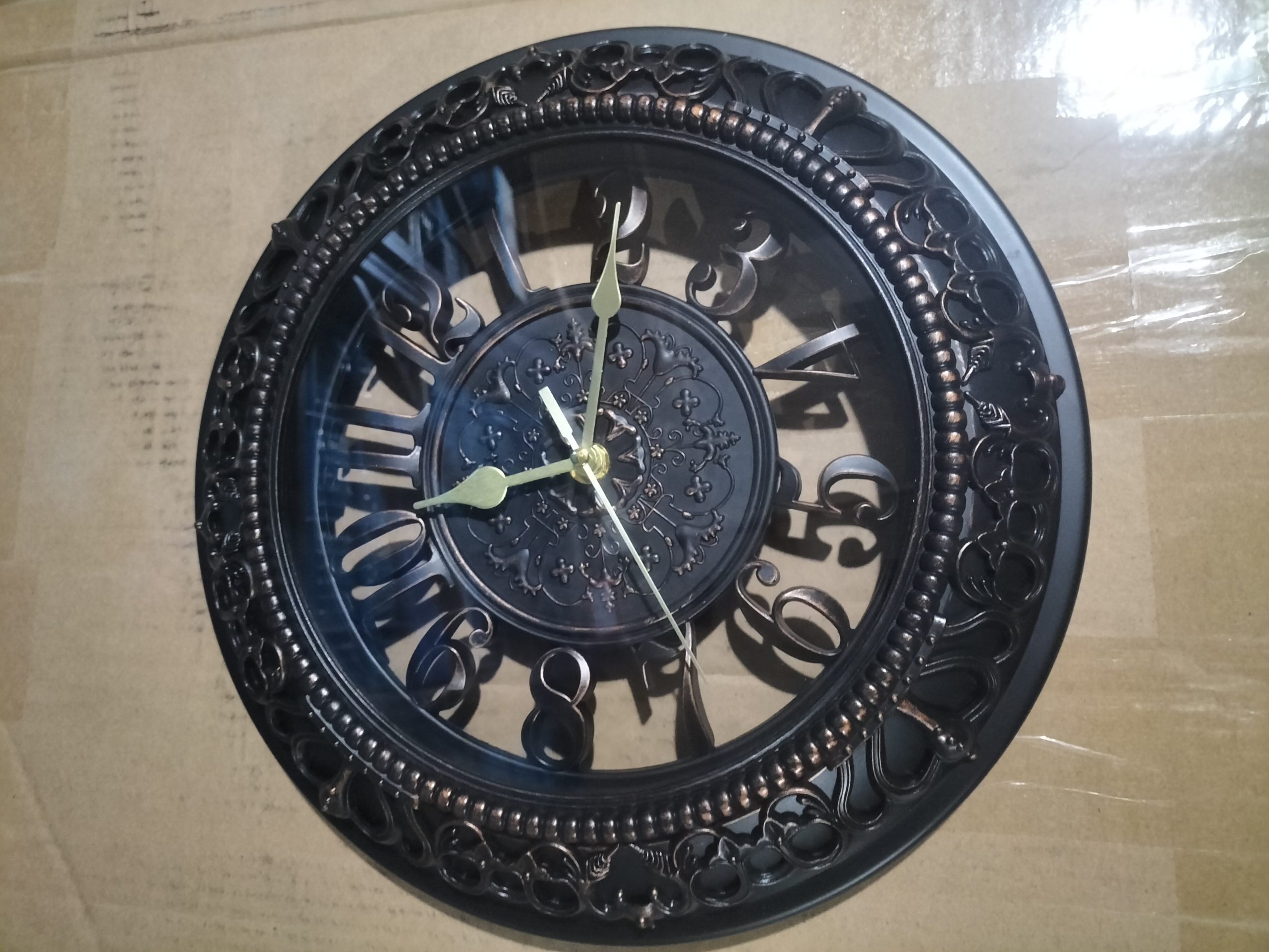 Antique Round Wall Clock - Image 2
