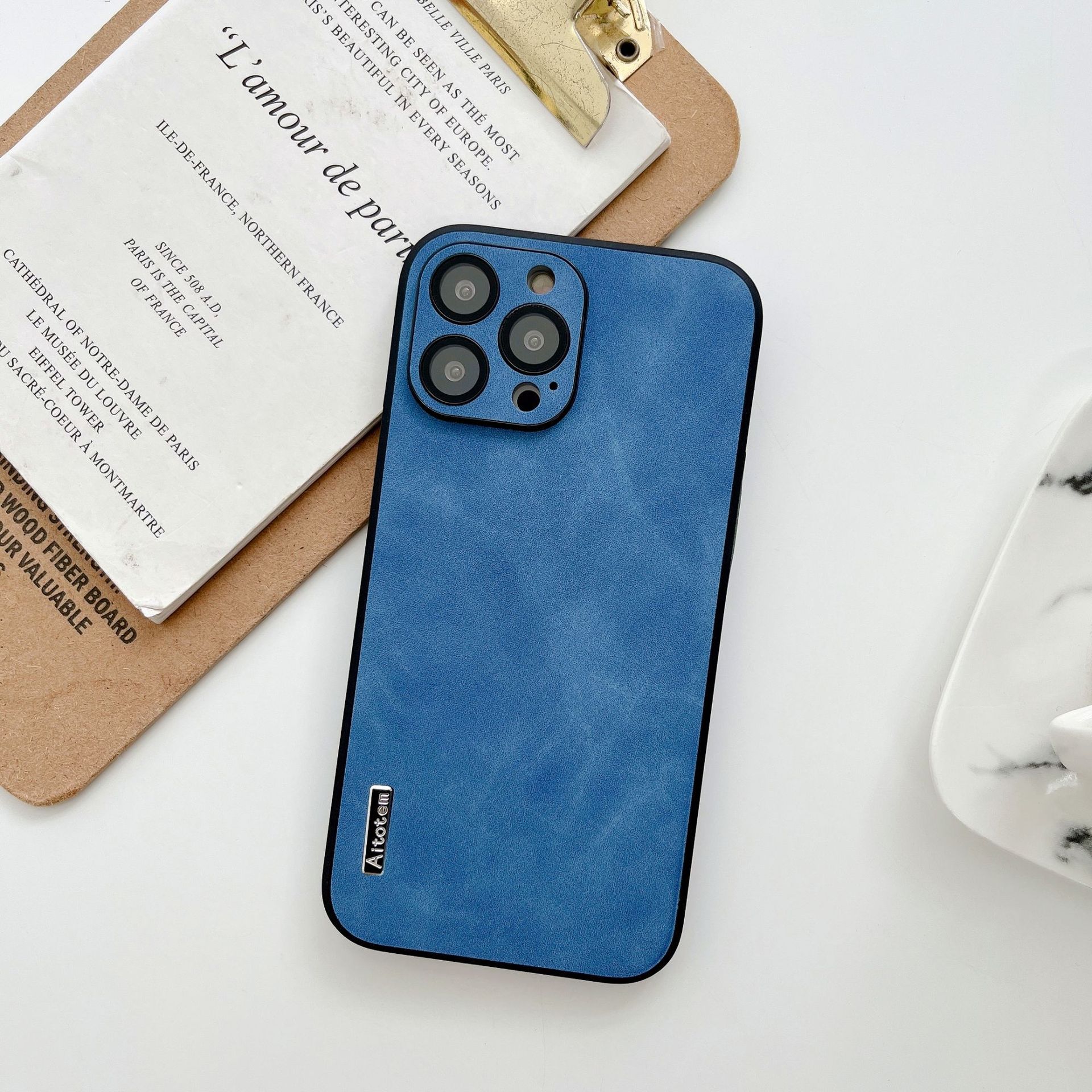 Sheepskin Glass Phone Case - Image 3