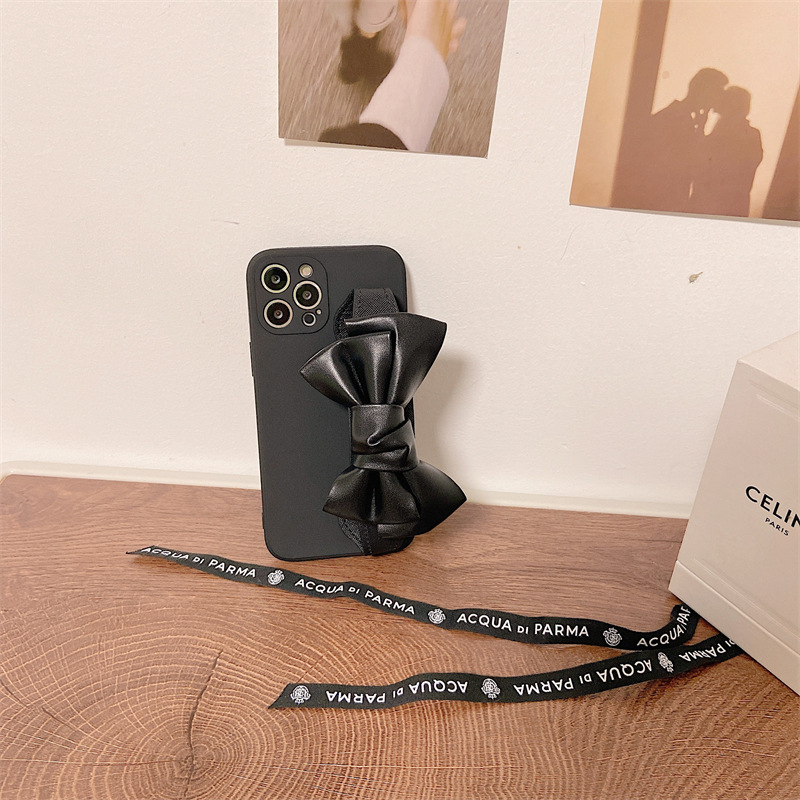 Bowknot Leather Wristband Phone Case - Image 6
