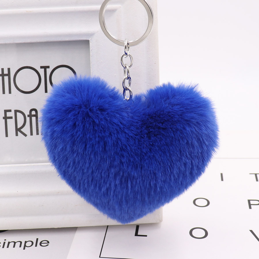 Heart-shaped Fur Ball Keychain Pendant - Image 3