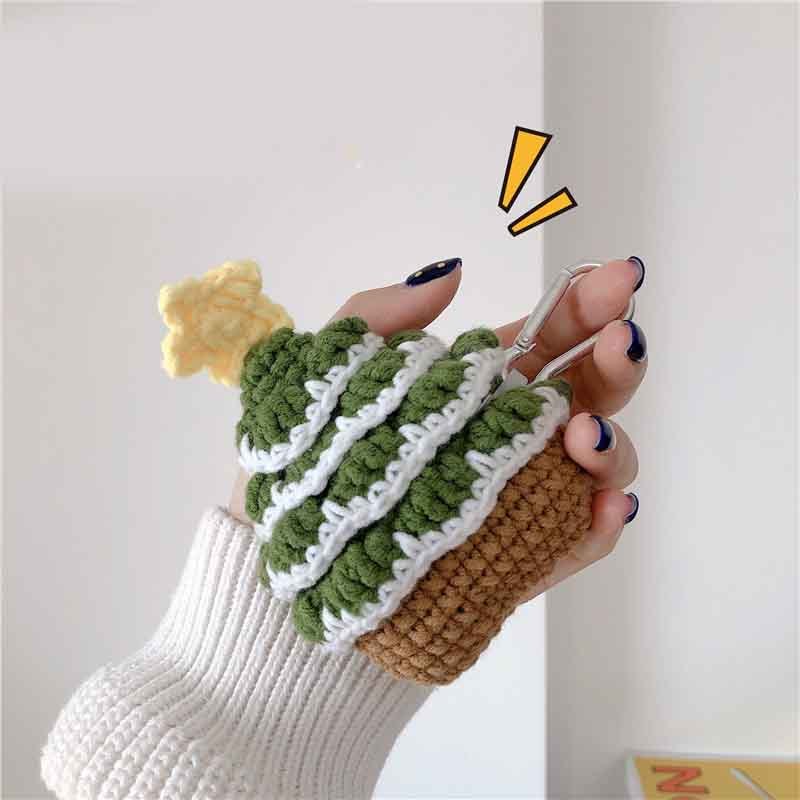 Knitted Christmas Tree Bluetooth Headset Case