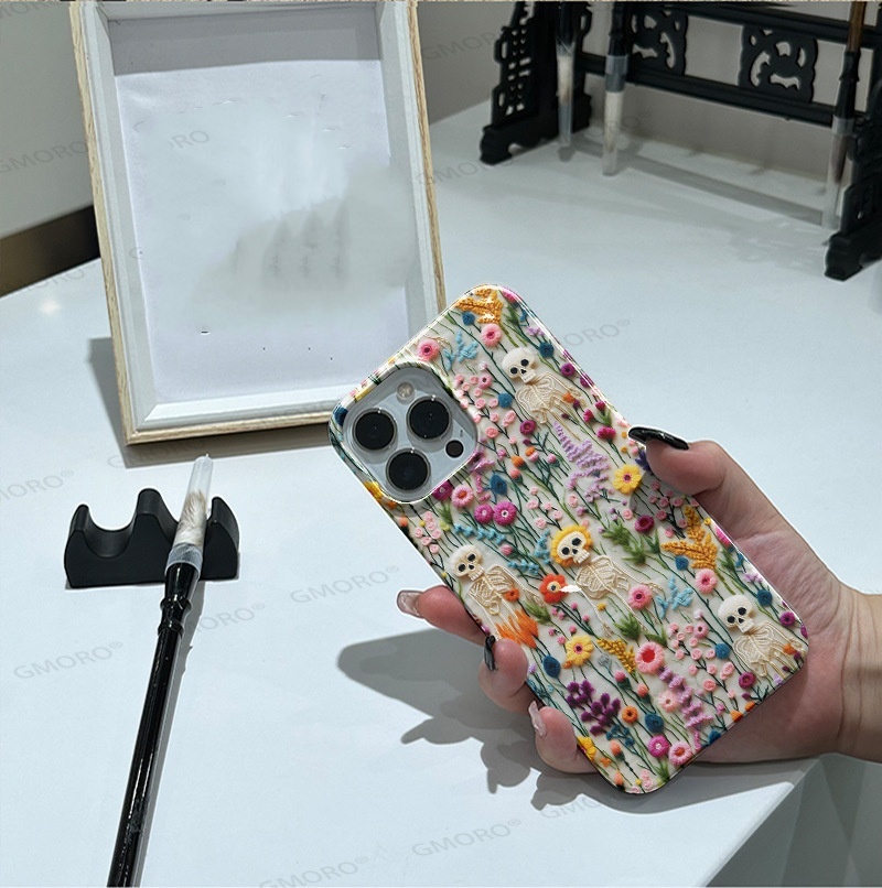 Retro Oil Painting Phone Case - Image 4