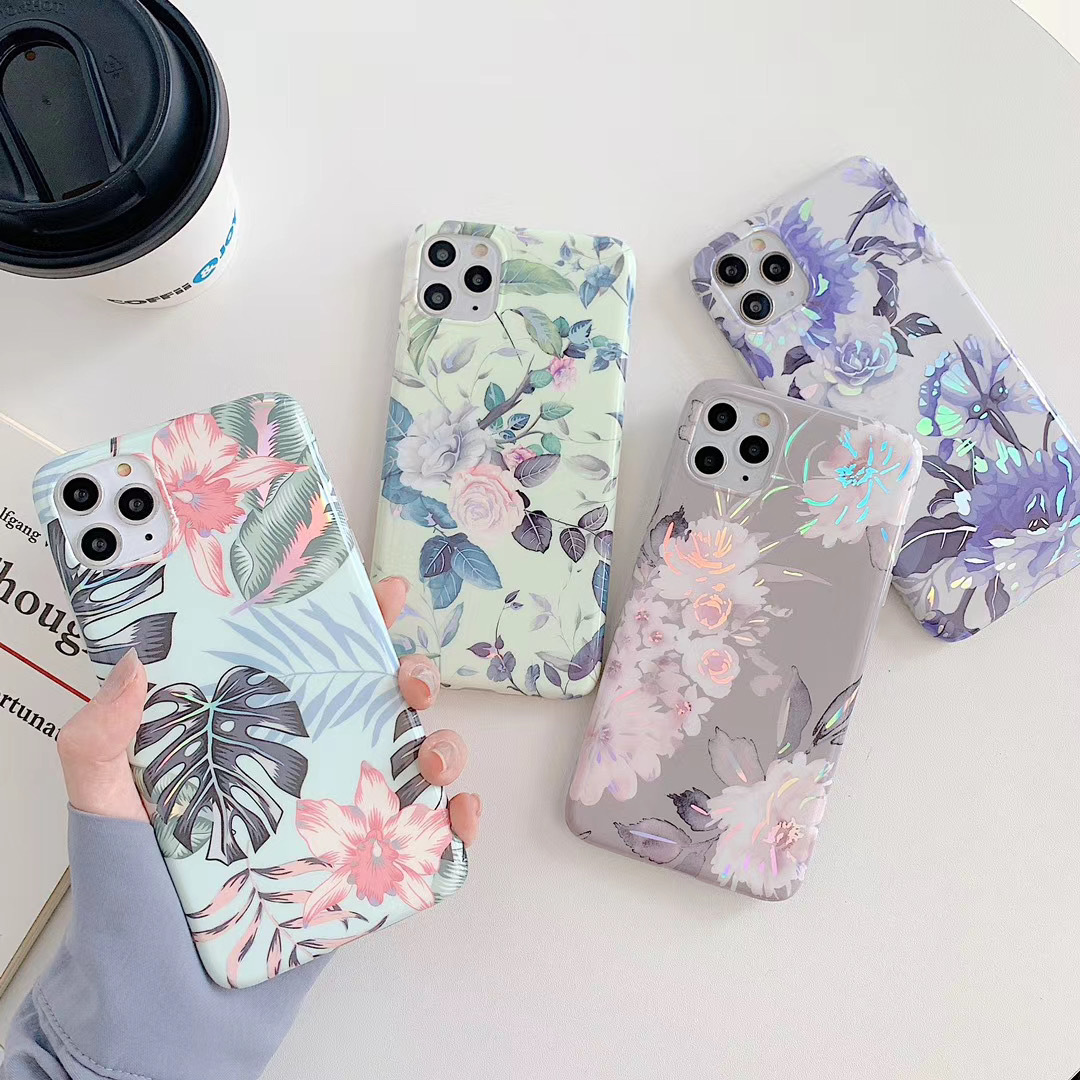 Electroplating Laser Flower Phone Case - Image 4