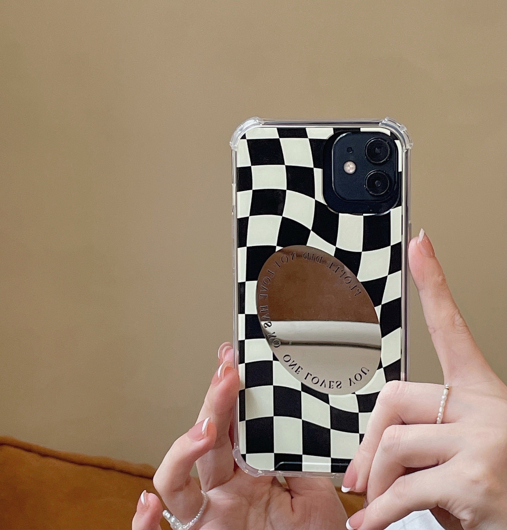 Simple Mirror Chessboard Phone Case - Image 8